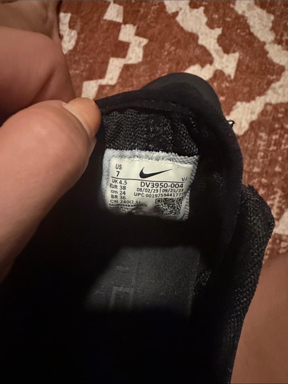 Women’s Nike Metcon Sneakers - Picture 6 of 6